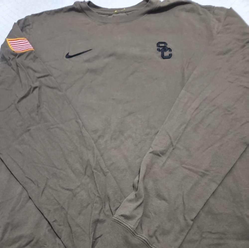 USC Trojans Nike Miltary Pack Long Sleeve T Shirt Sz L